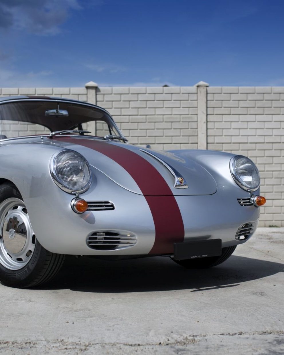 Zweifarbiger Porsche 356 von Vehicle Experts
