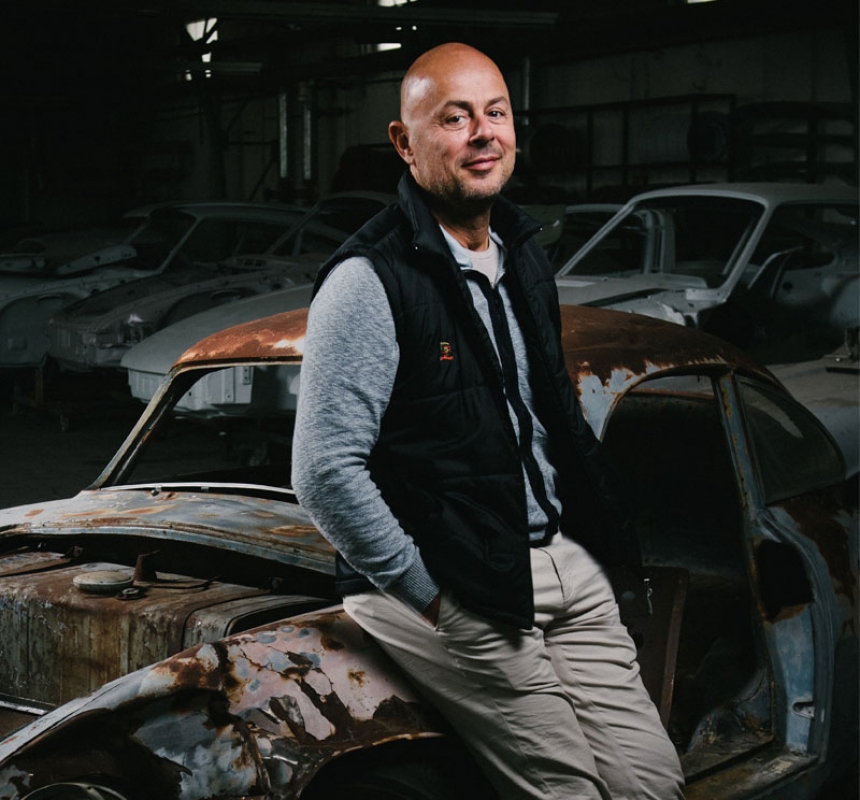 Vehicle Experts Gründer Florian Scheuer