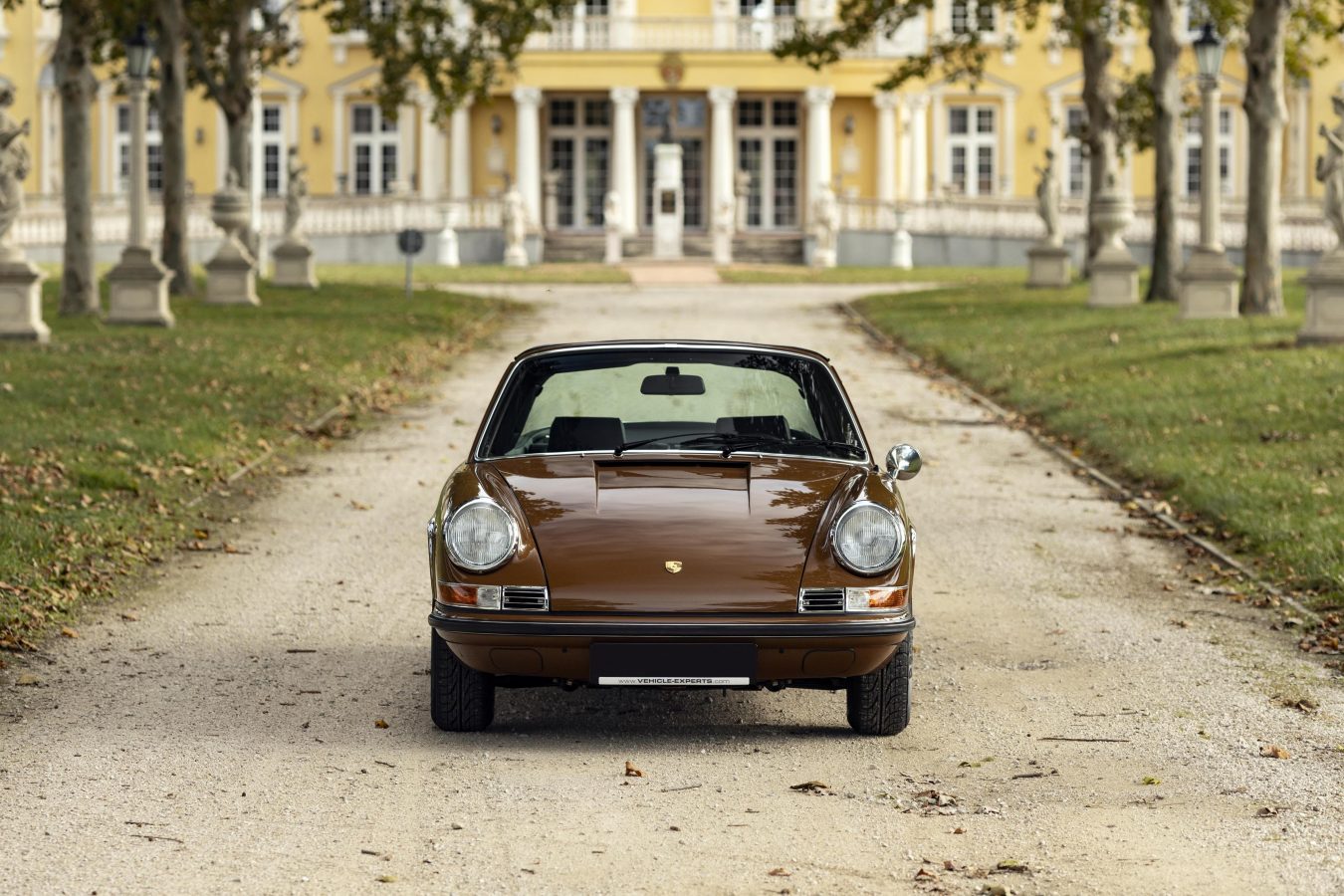 Sepiabraun 911E Targa aus dem Jahr 1969 4