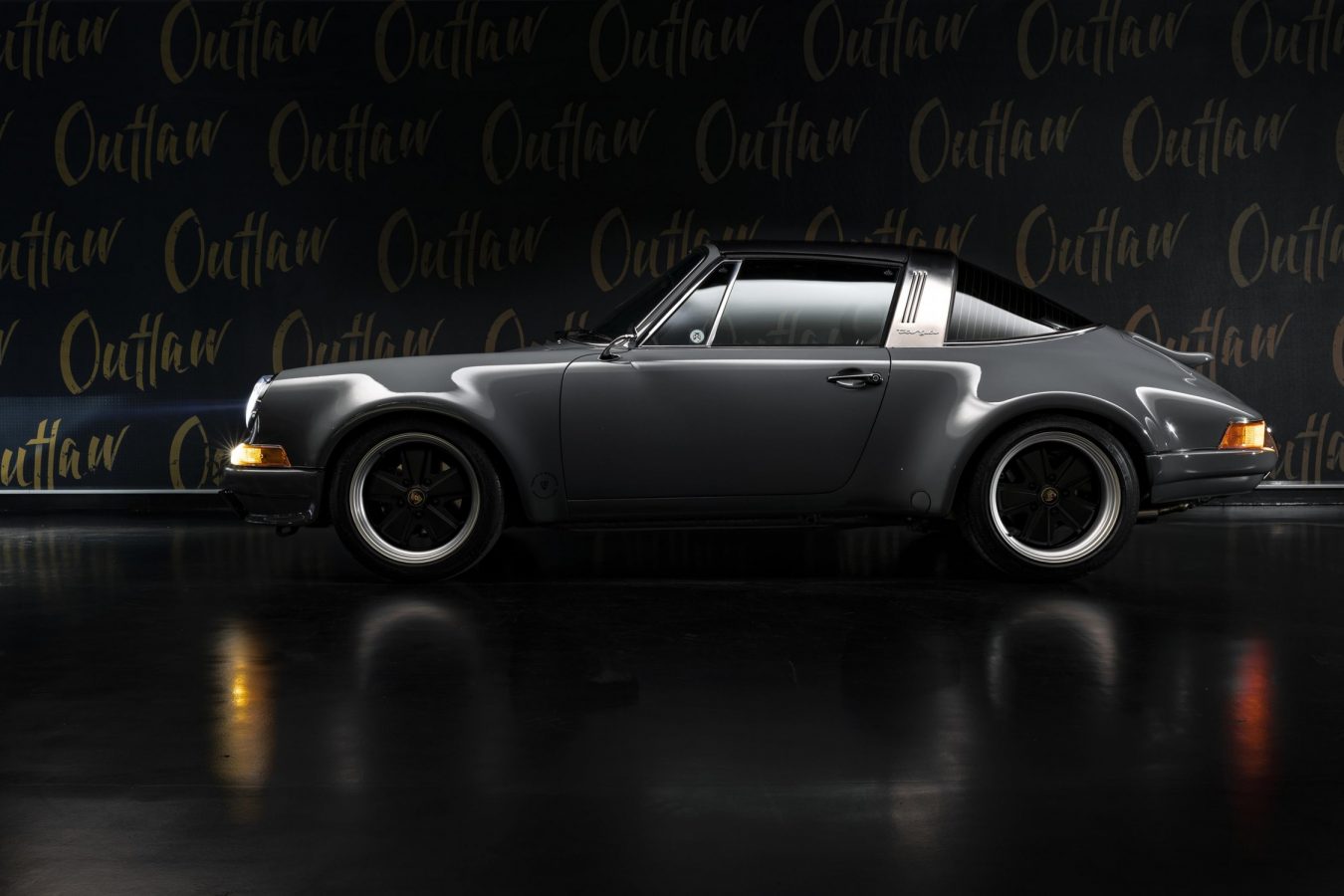 Porsche 3.2F Outlaw 1