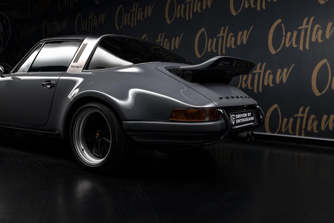 Porsche 3.2F Outlaw 22