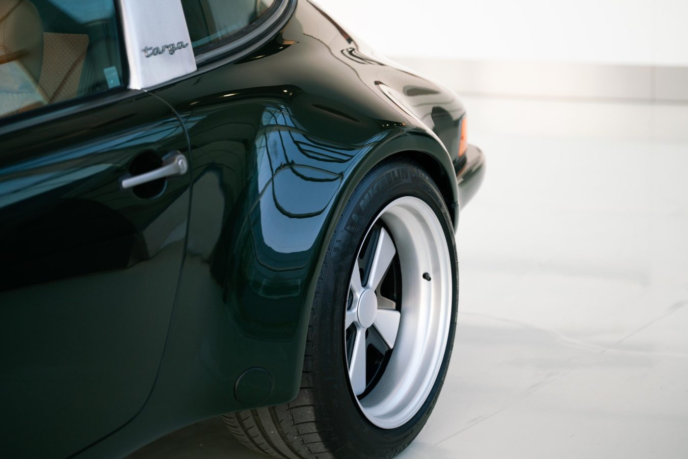 Porsche 964 Targa Tiptronic - Cantoni 21