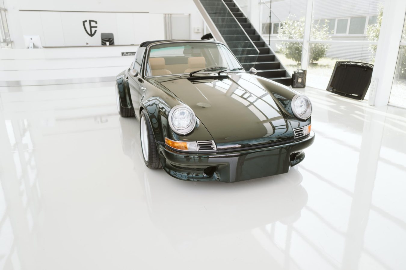 Porsche 964 Targa Tiptronic - Cantoni 26