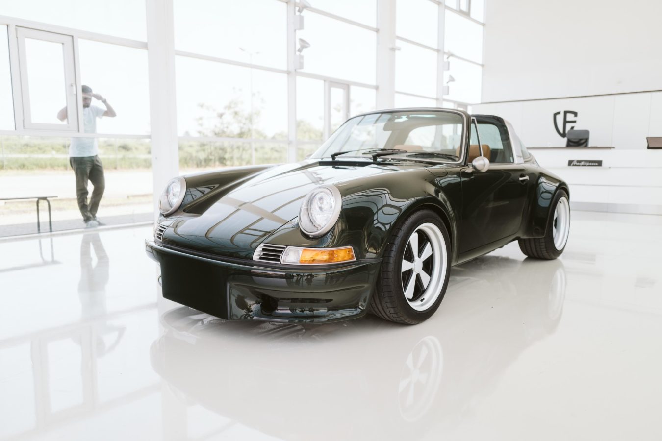 Porsche 964 Targa Tiptronic - Cantoni 28