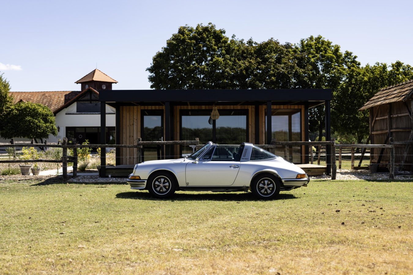 Porsche 911S Targa 15