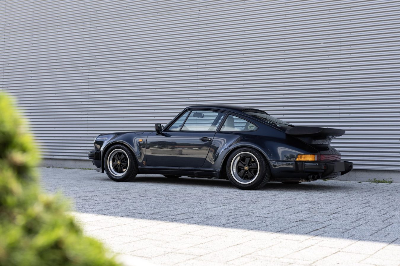 Porsche 930 Turbo 15